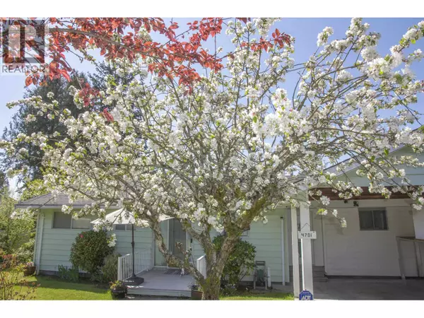 Sechelt, BC V7Z0B4,4781 LAUREL AVENUE
