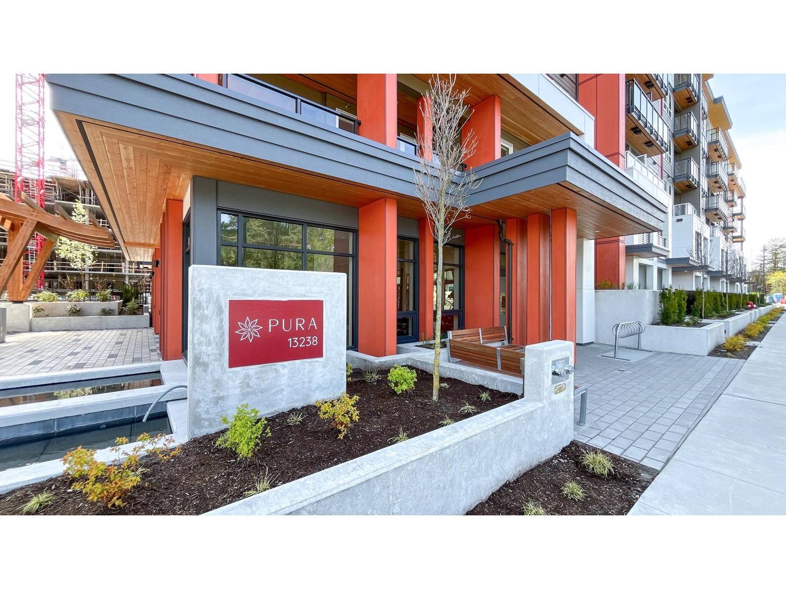 Surrey, BC V3T0W1,13238 105 #308