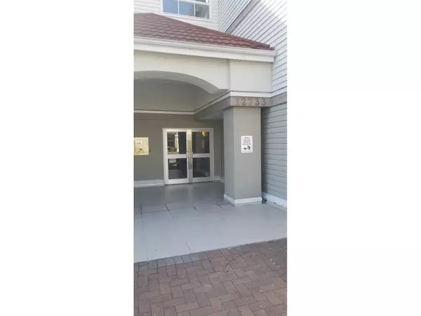 Surrey, BC V3W2M7,12733 72 AVE #308