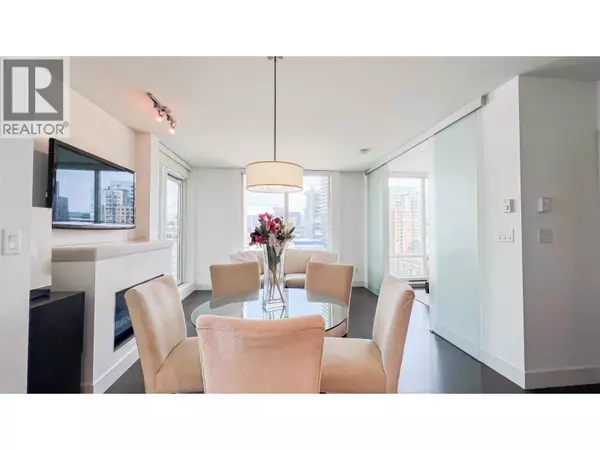 Vancouver, BC V6B0E4,565 SMITHE ST #2004