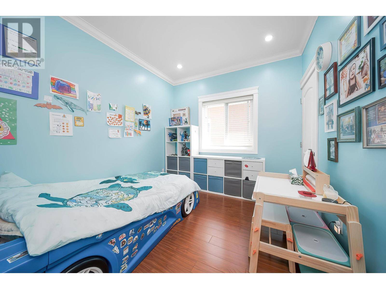 Vancouver, BC V5R5R2,3443 PRICE STREET
