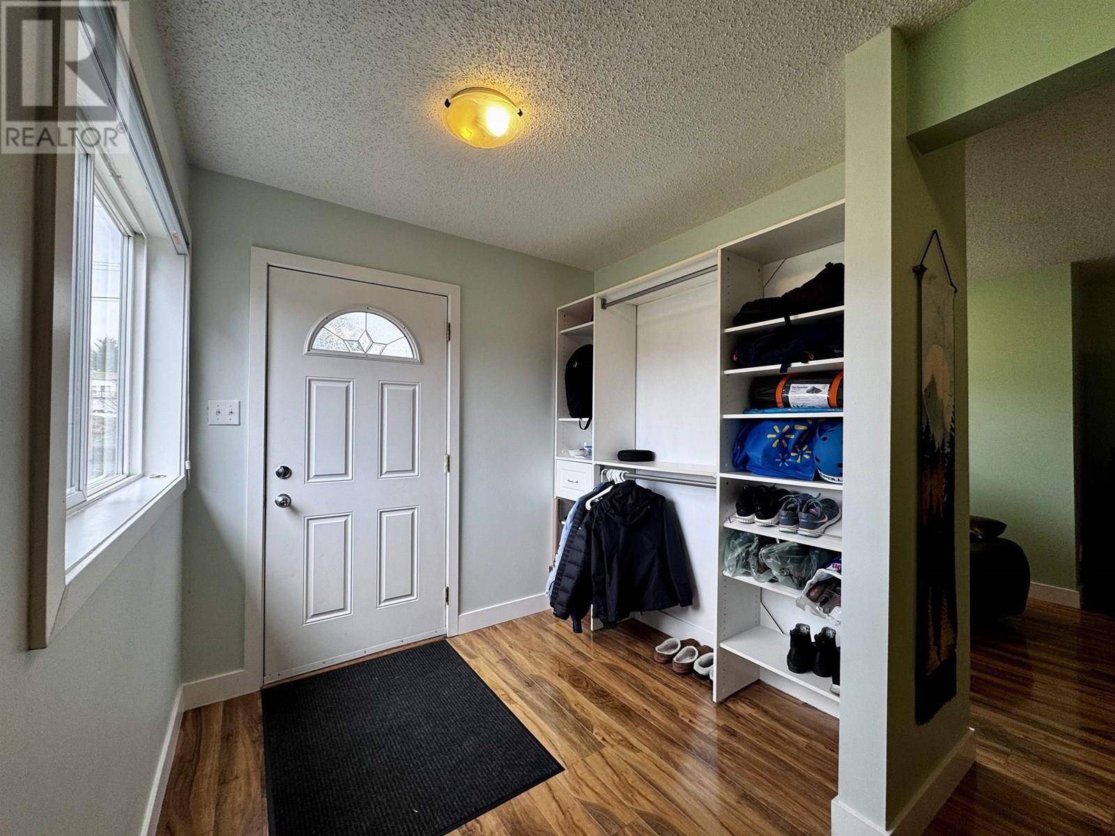 Prince Rupert, BC V8J2S6,349 W 9TH AVENUE