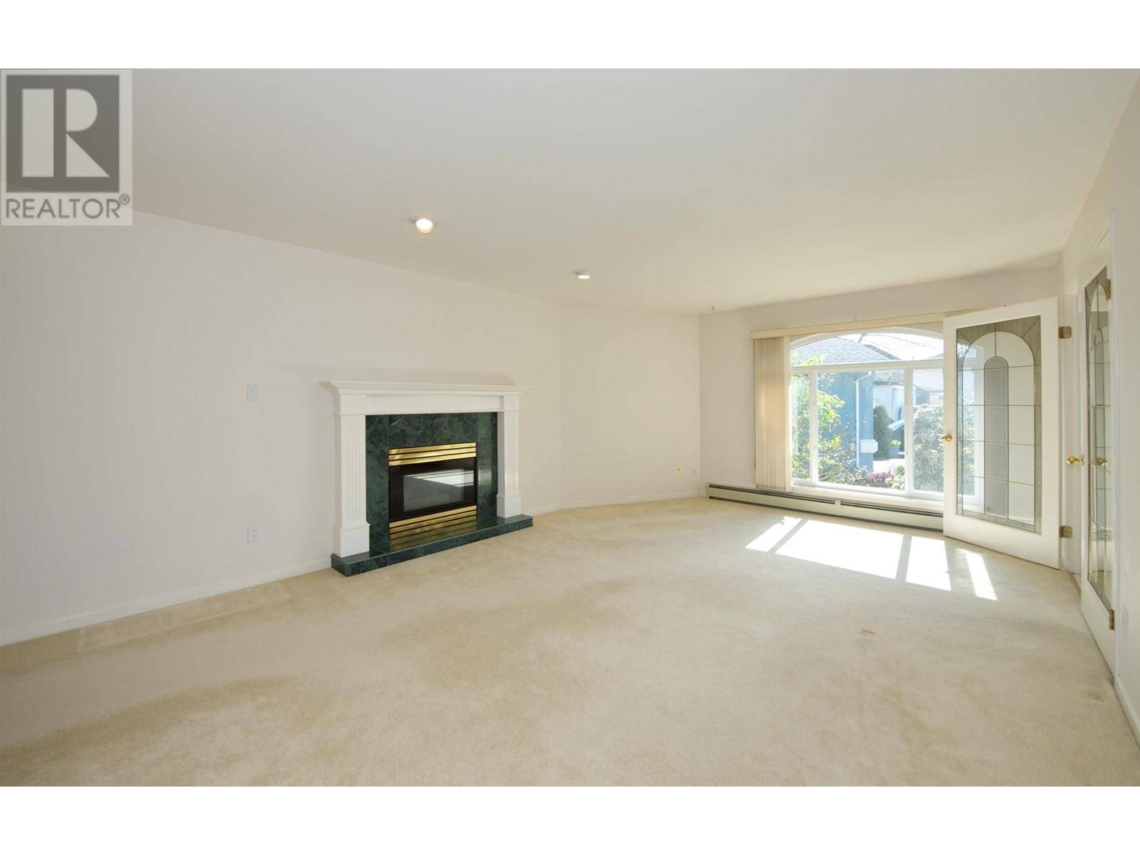 Richmond, BC V6V2P1,5609 WILSON COURT