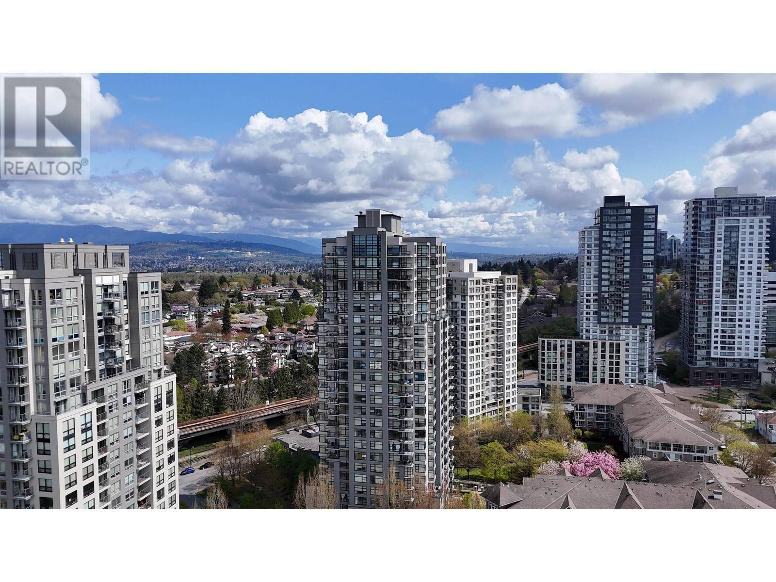 5380 OBEN ST #2301, Vancouver, BC V5R6H7