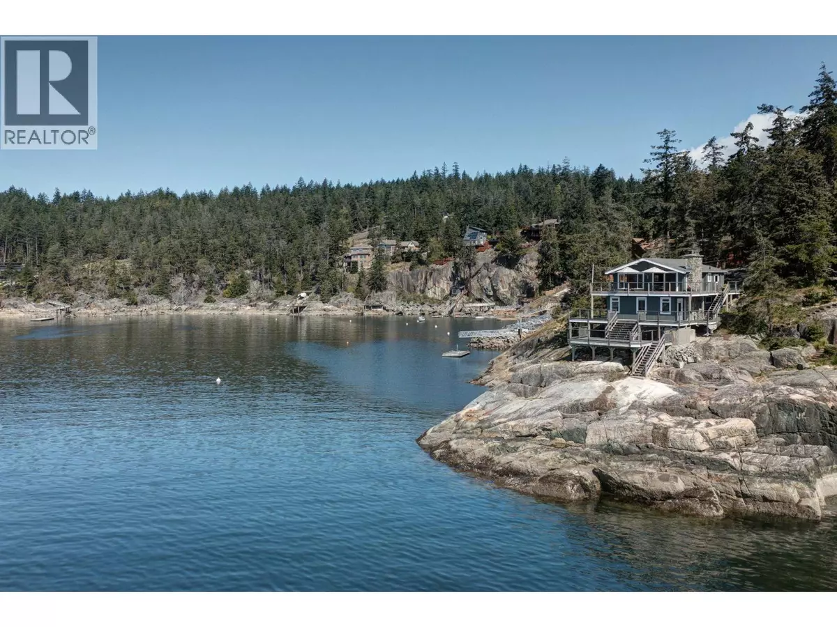 Halfmoon Bay, BC V7Z1B5,5297 TAYLOR CRESCENT