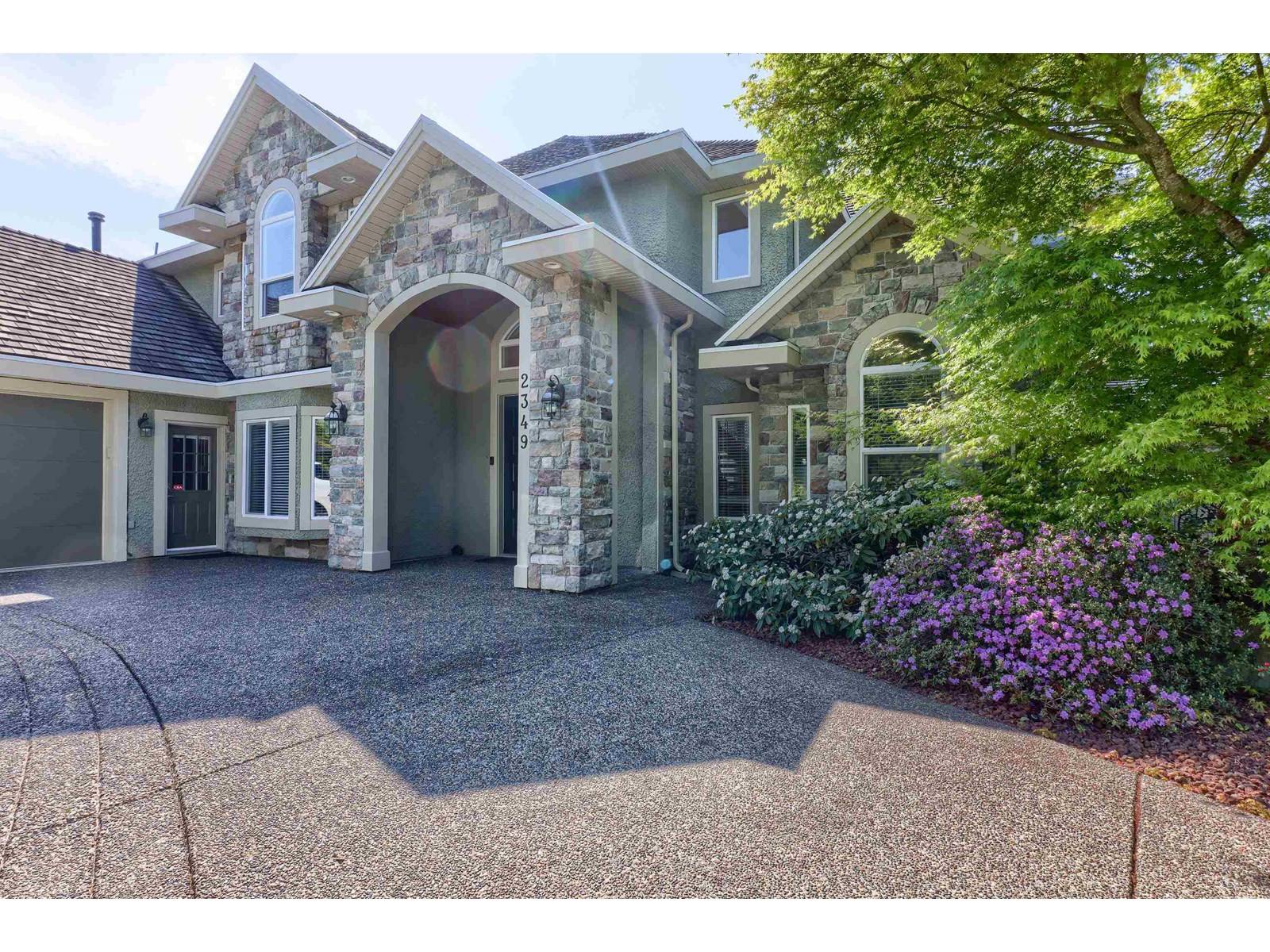 2349 135A STREET, Surrey, BC V4A9V2
