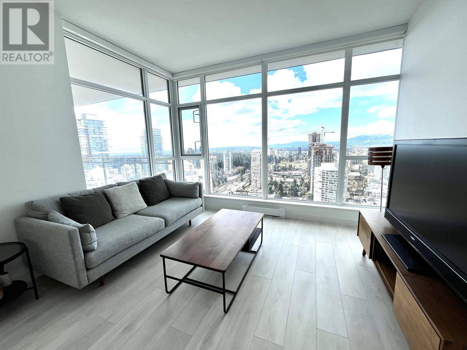 Burnaby, BC V5H0H4,6098 STATION ST #3705