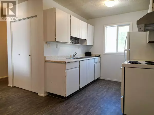 Williams Lake, BC V2G1T2,605 CARSON DR #60