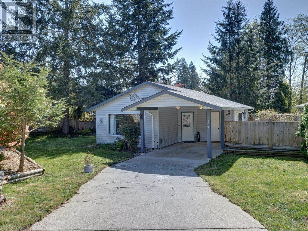 Sechelt, BC V7Z0T4,6557 BJORN PLACE