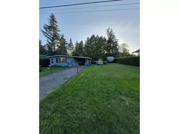 Surrey, BC V3T4L2,10587 138A STREET