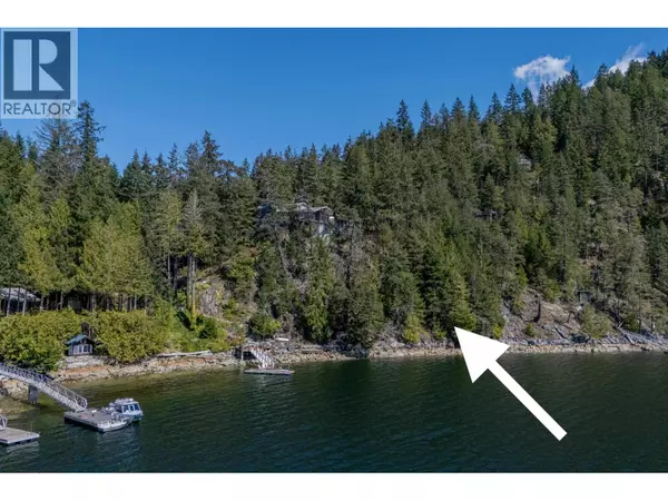 Sechelt, BC V7Z0C9,6037 SANDY HOOK ROAD