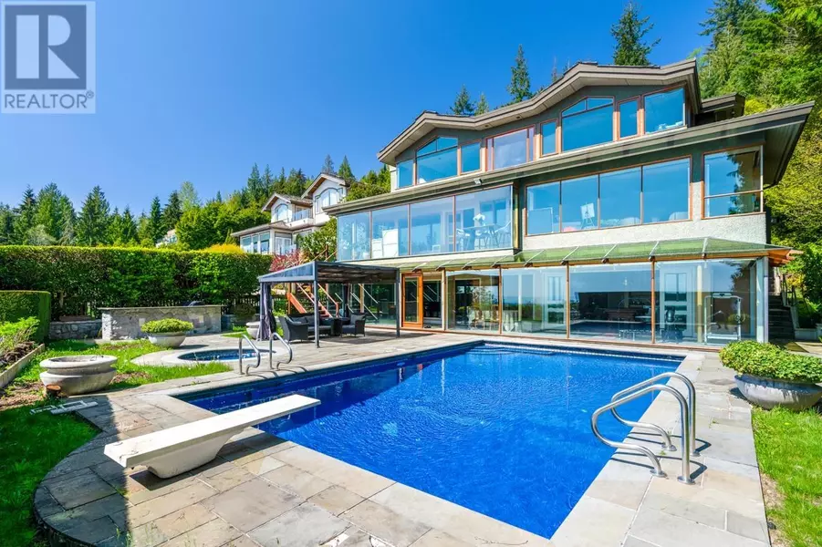 1626 PINECREST DRIVE, West Vancouver, BC V7S3H3