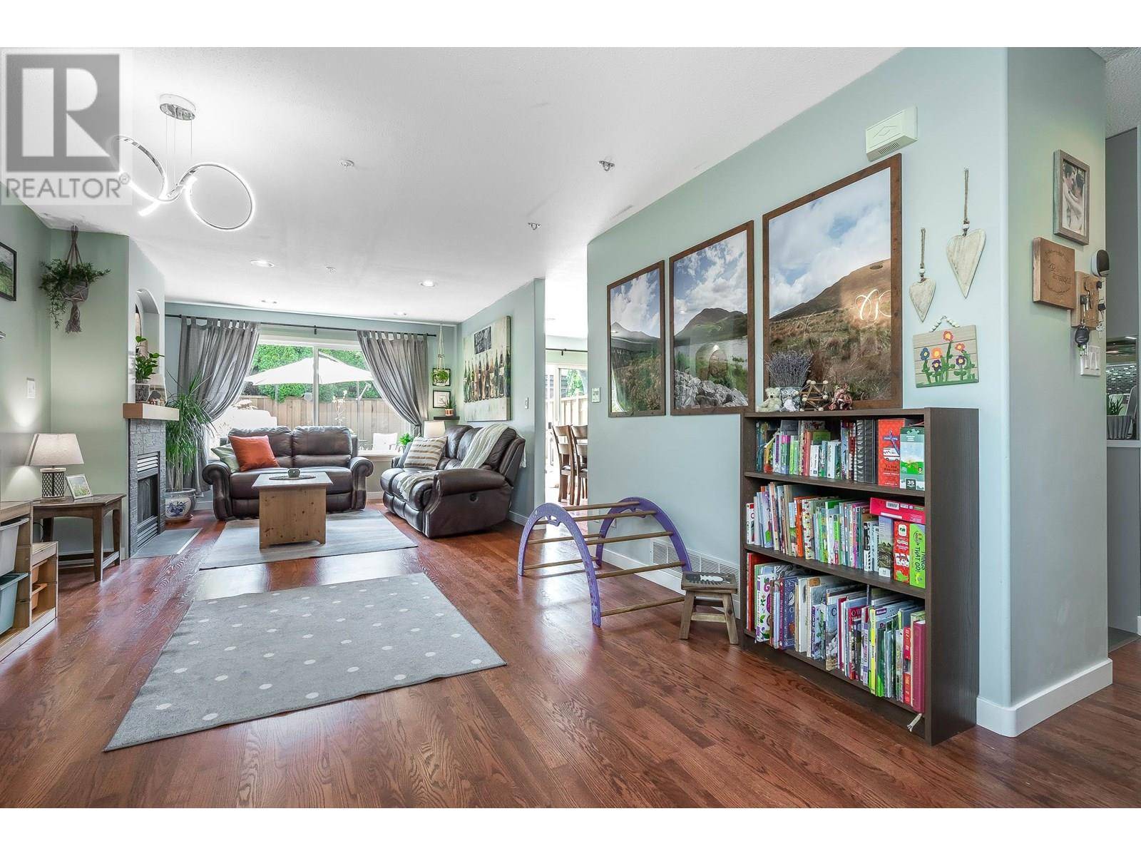 Port Coquitlam, BC V3B7V7,1370 RIVERWOOD Gate #16