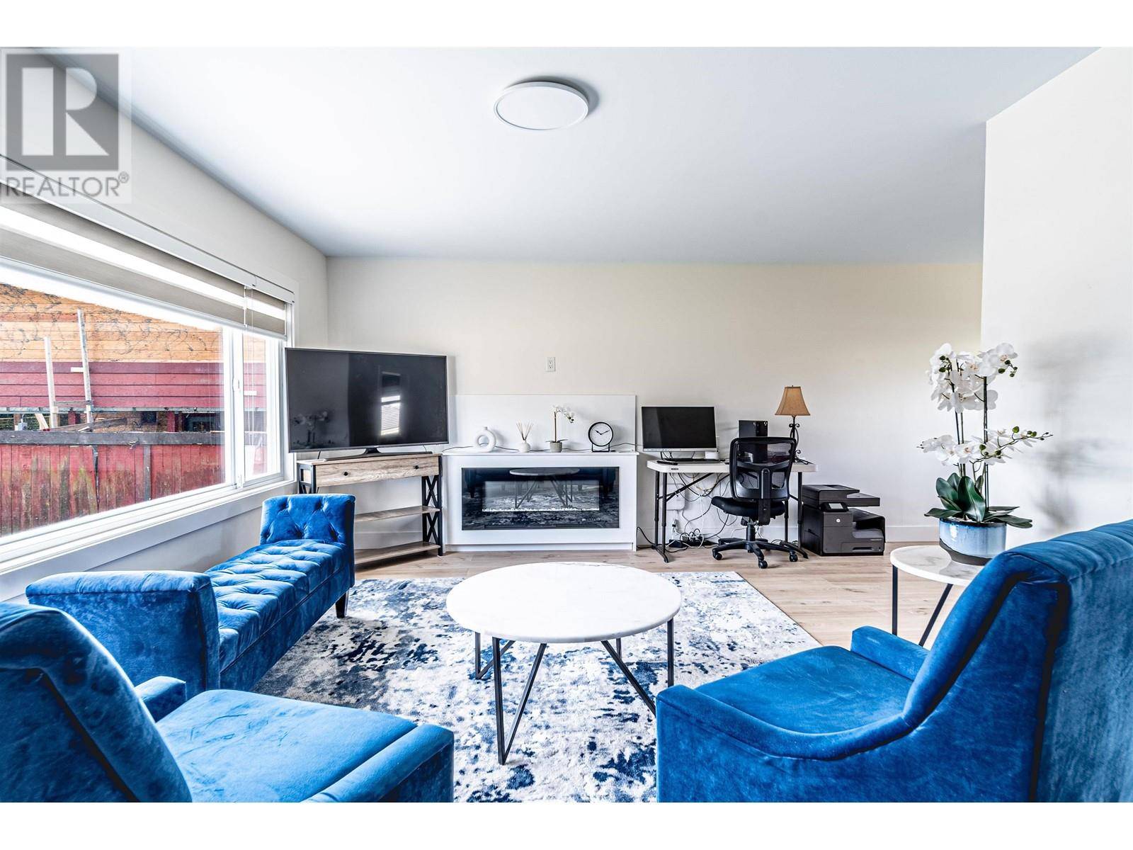 9360 PINEWELL CRESCENT, Richmond, BC V7A2C6