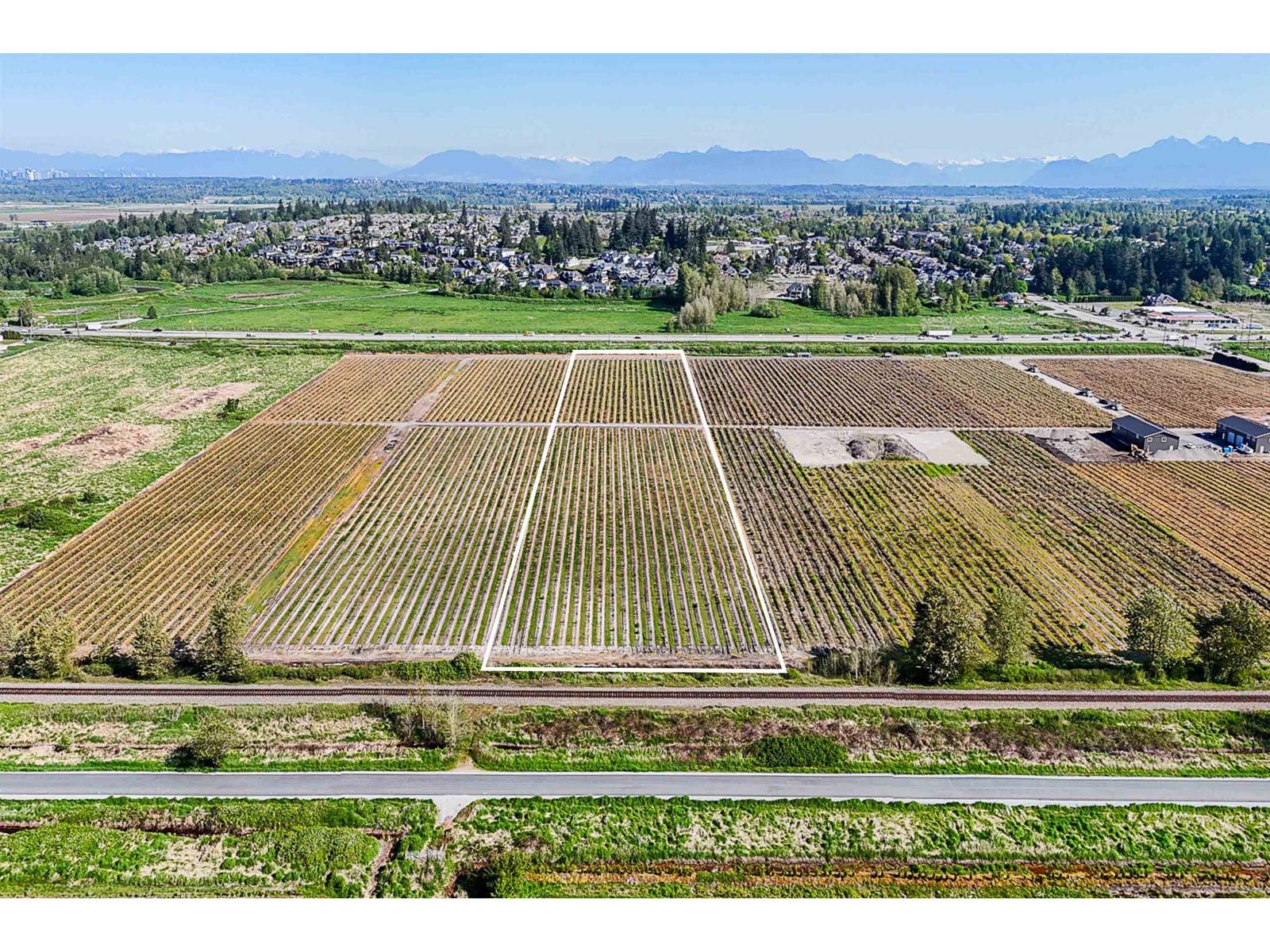 Surrey, BC V3S0L2,16623 COLEBROOK ROAD