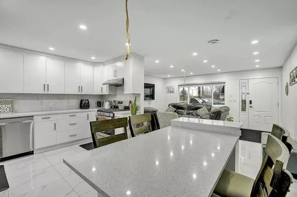 Surrey, BC V3S0L5,18044 40 AVENUE