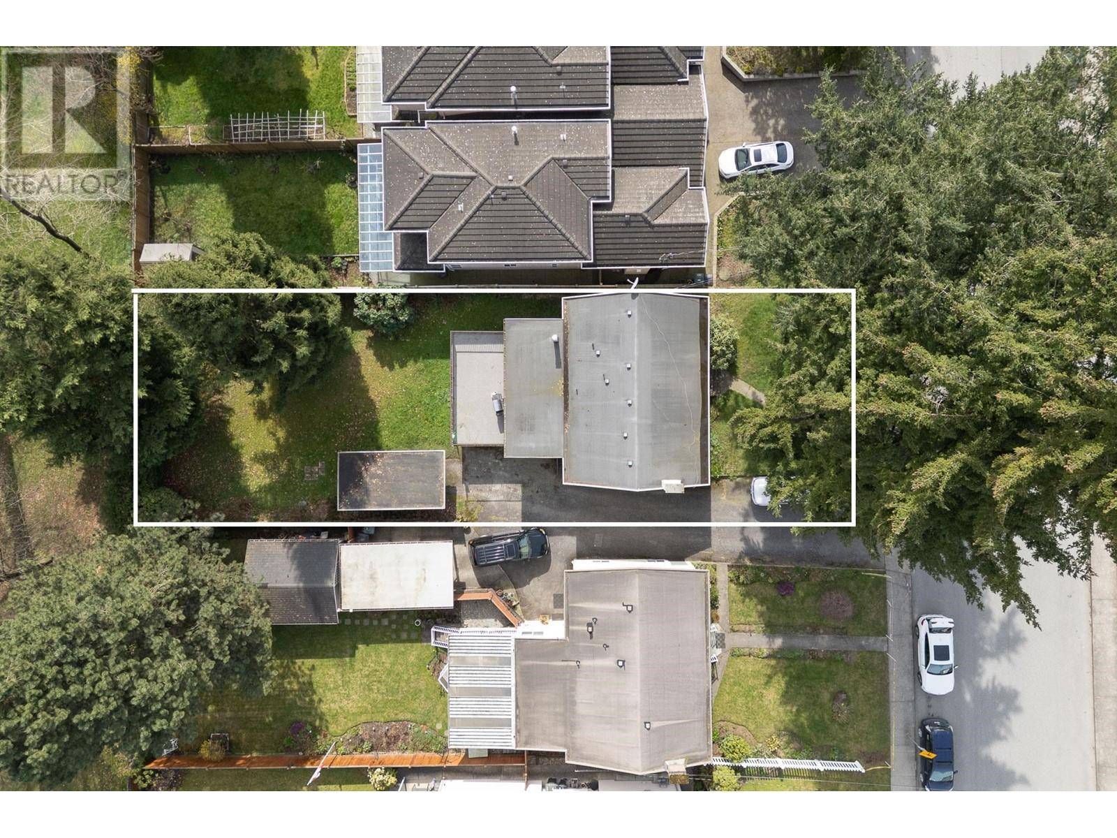 7564 12TH AVENUE, Burnaby, BC V3N2K1