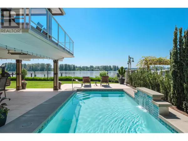 20282 WHARF STREET, Maple Ridge, BC V2X1A3