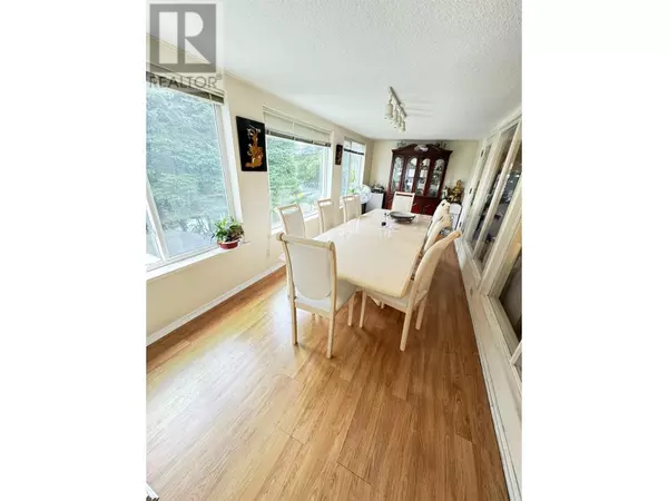 West Vancouver, BC V7T2G7,1490 MATHERS AVENUE