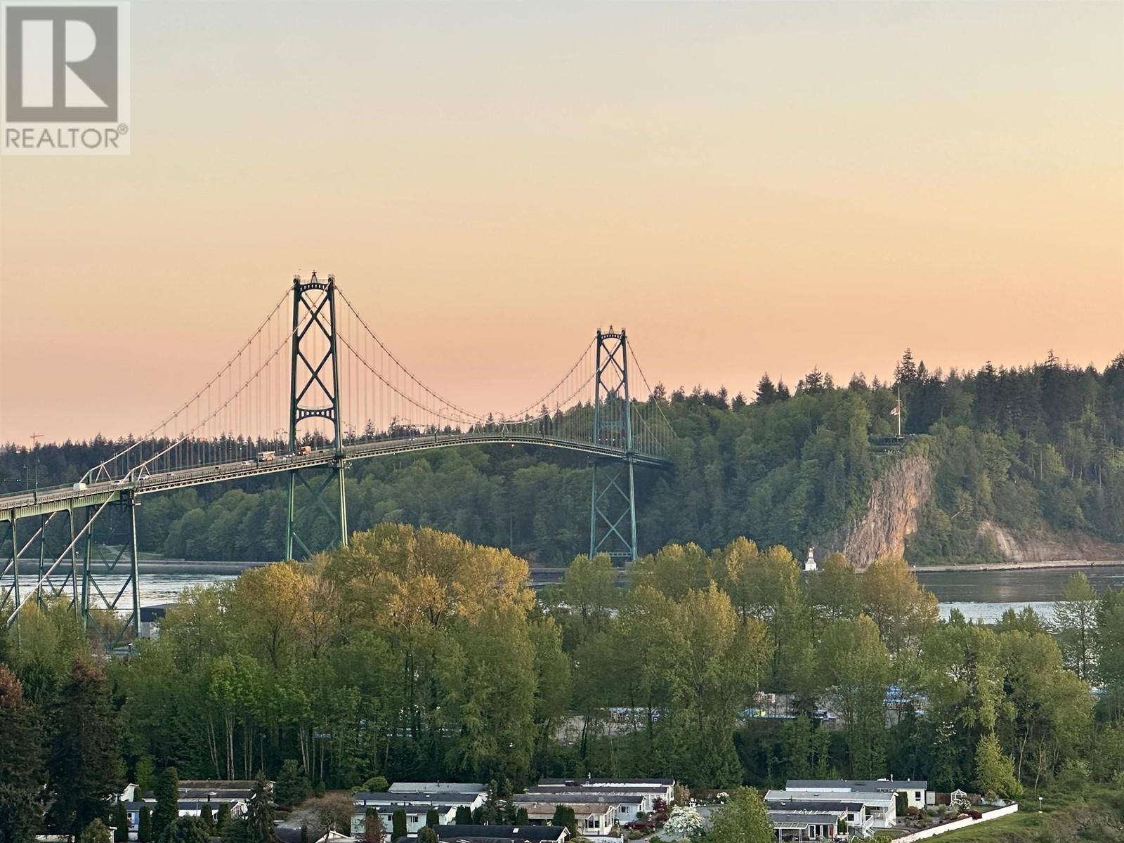 338 TAYLOR WAY #20C, West Vancouver, BC V7T2Y1