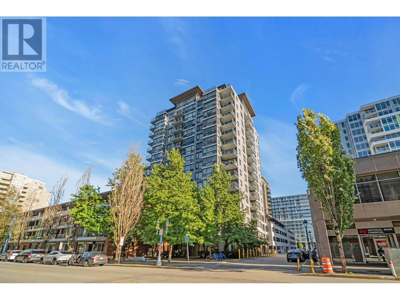 8100 SABA RD #303, Richmond, BC V6Y4H1