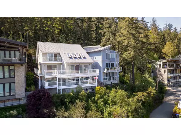Cultus Lake, BC V2R5A1,217 LAKESHORE DRIVE|Cultus Lake North