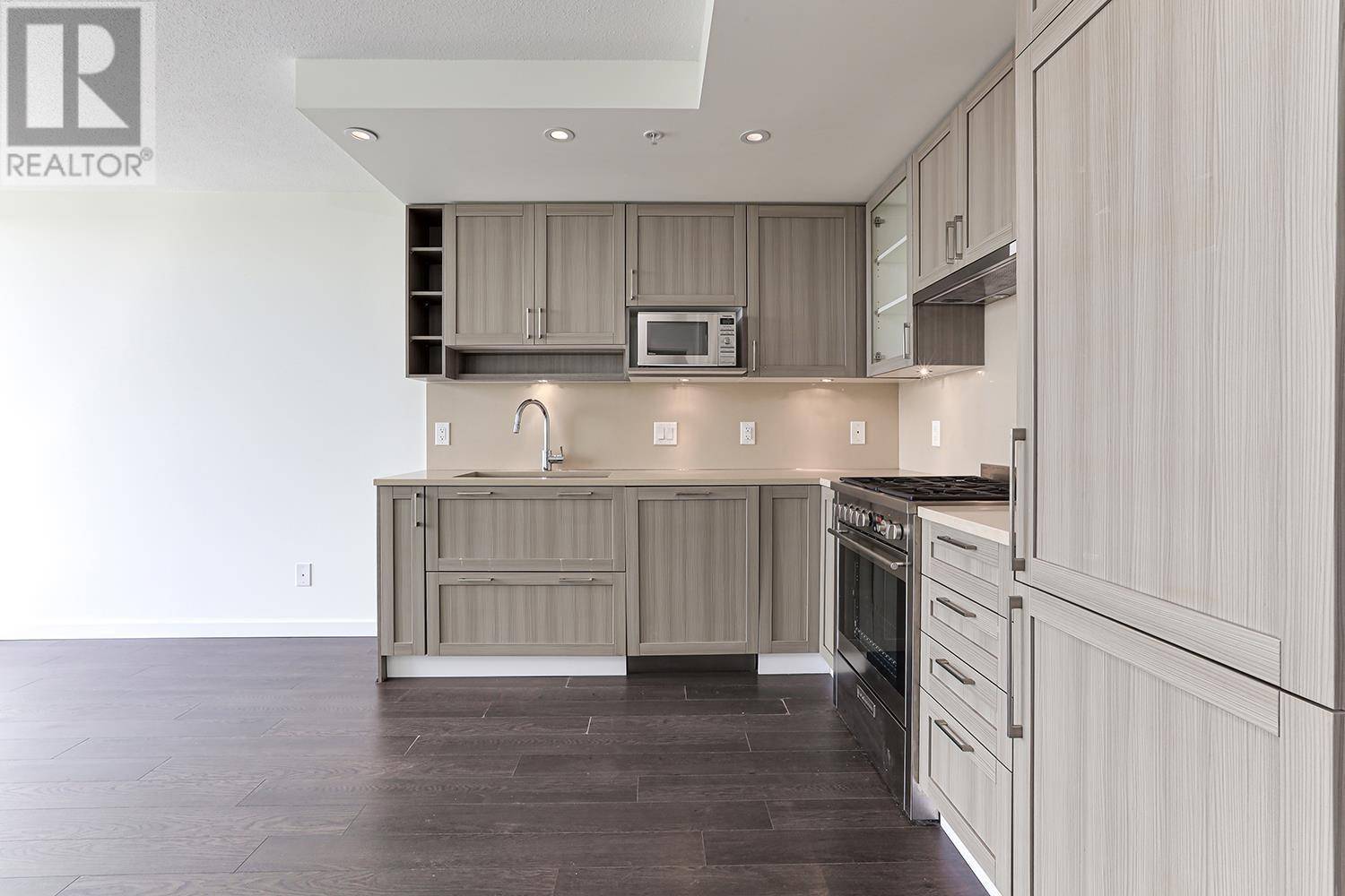 Vancouver, BC V5R0E4,5665 BOUNDARY RD #1510