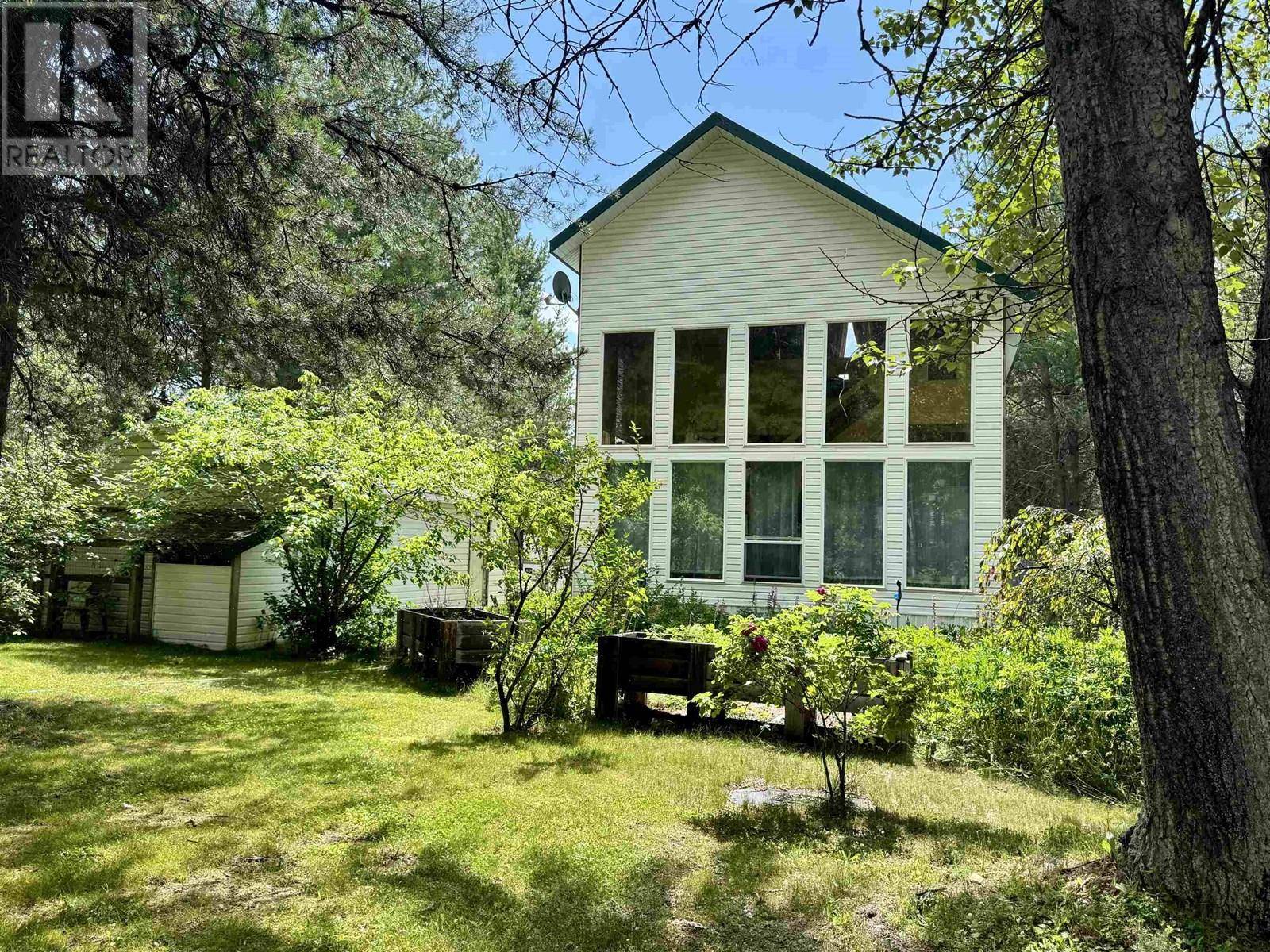 Valemount, BC V0E2Z0,830 BEAVEN CRESCENT