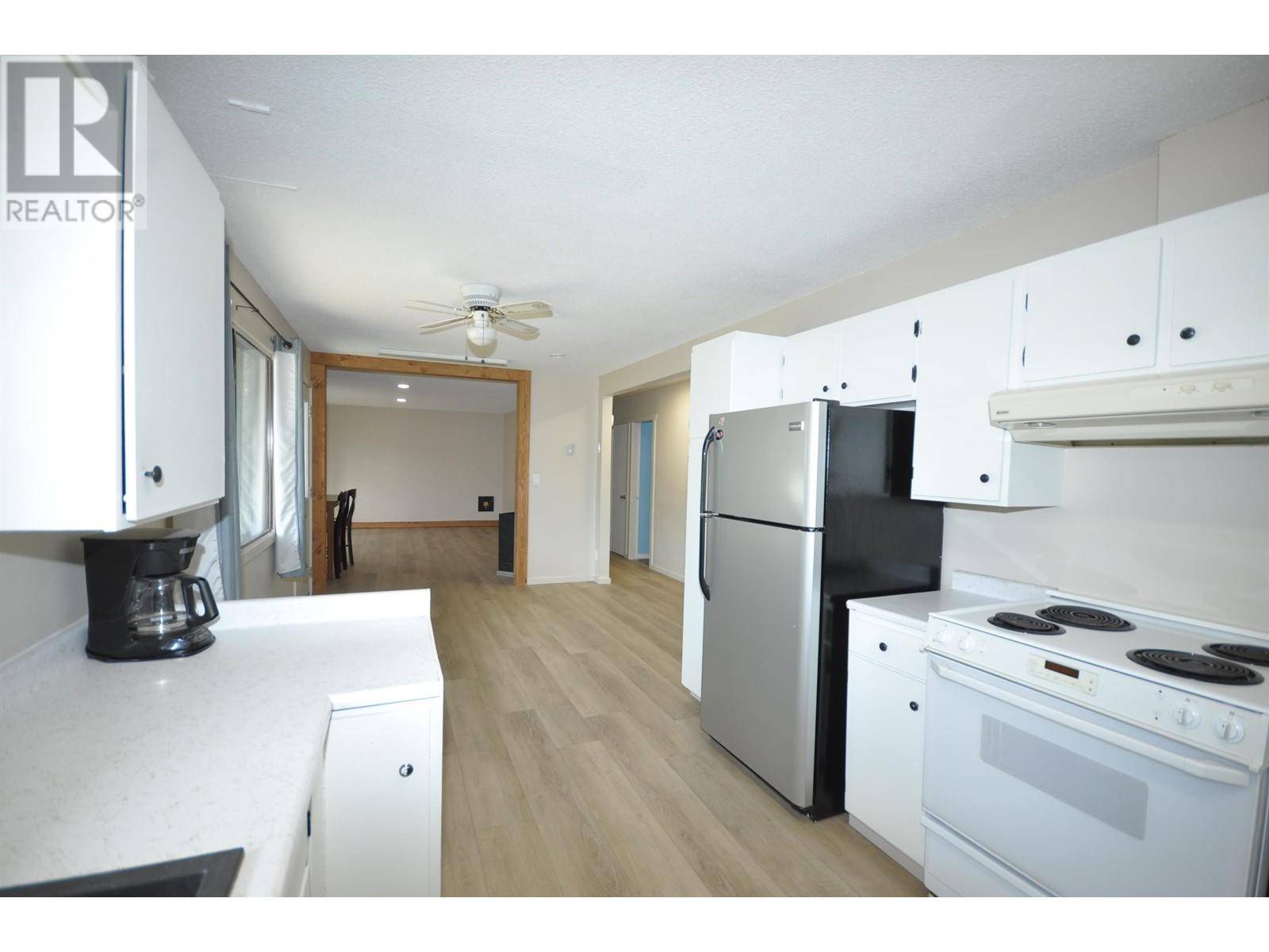 Williams Lake, BC V2G2L6,114 CONRAD CRESCENT