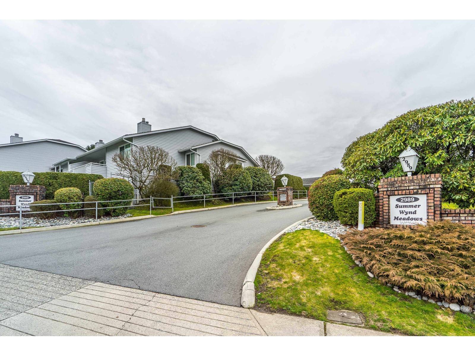 Abbotsford, BC V2S7X9,2989 TRAFALGAR #4