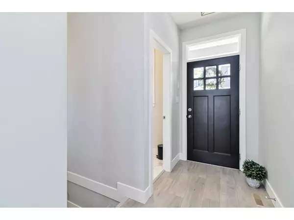 Chilliwack, BC V2R0R9,47203 VISTA PL #3