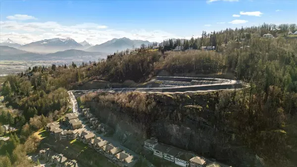 Chilliwack, BC V2R4A5,43450 ALAMEDA DR #17