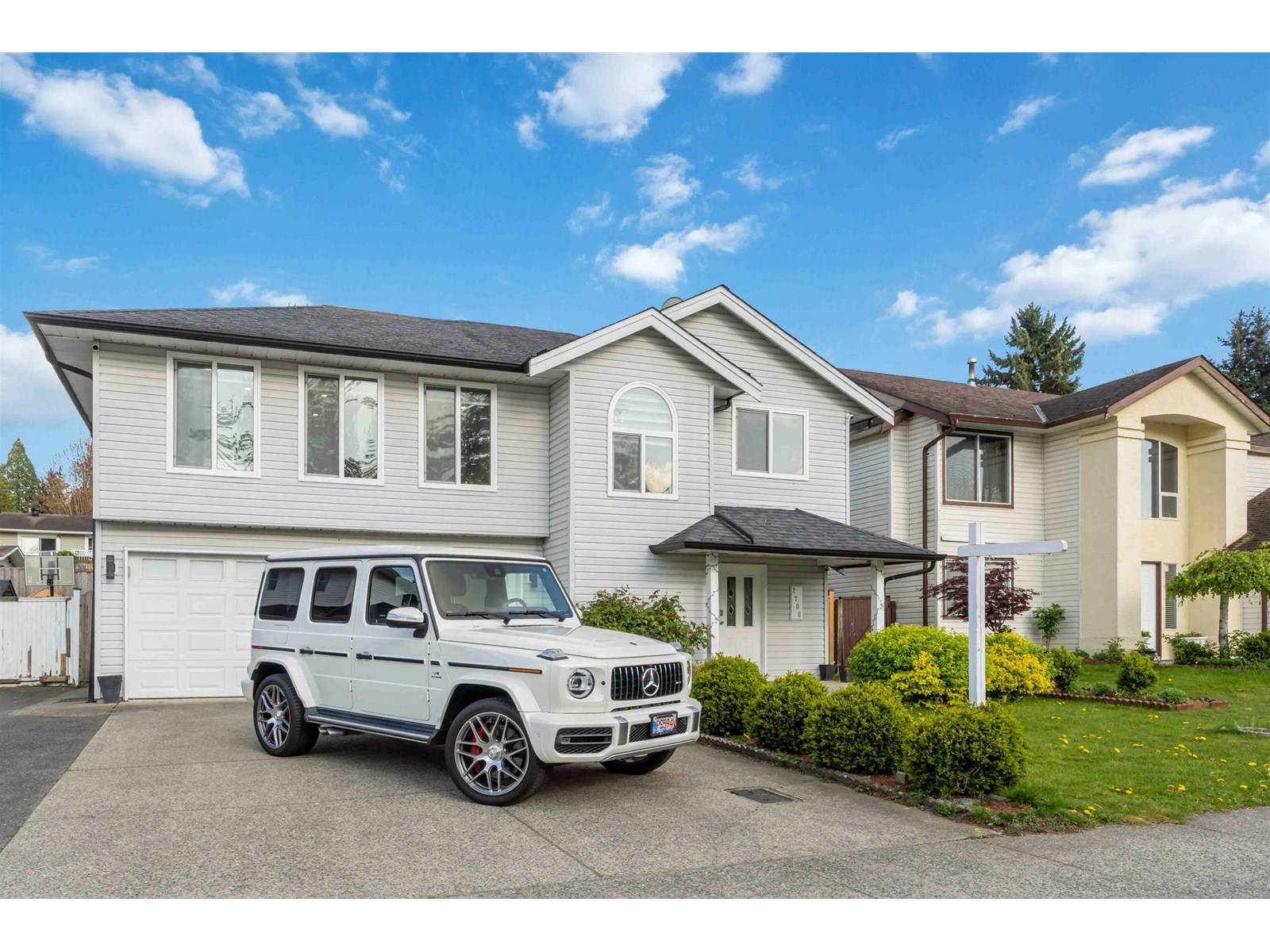 Abbotsford, BC V2T5G4,2706 MITCHELL STREET