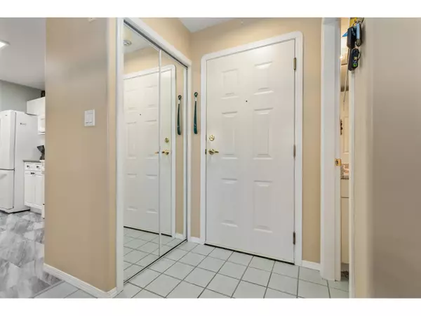 Chilliwack, BC V2P7Z4,46693 YALE RD #114