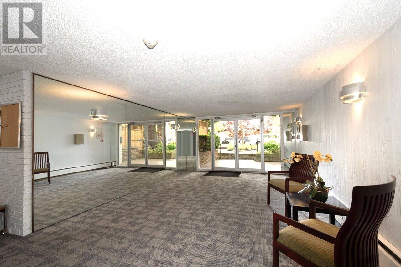 North Vancouver, BC V7M2N5,1515 CHESTERFIELD AVE #304