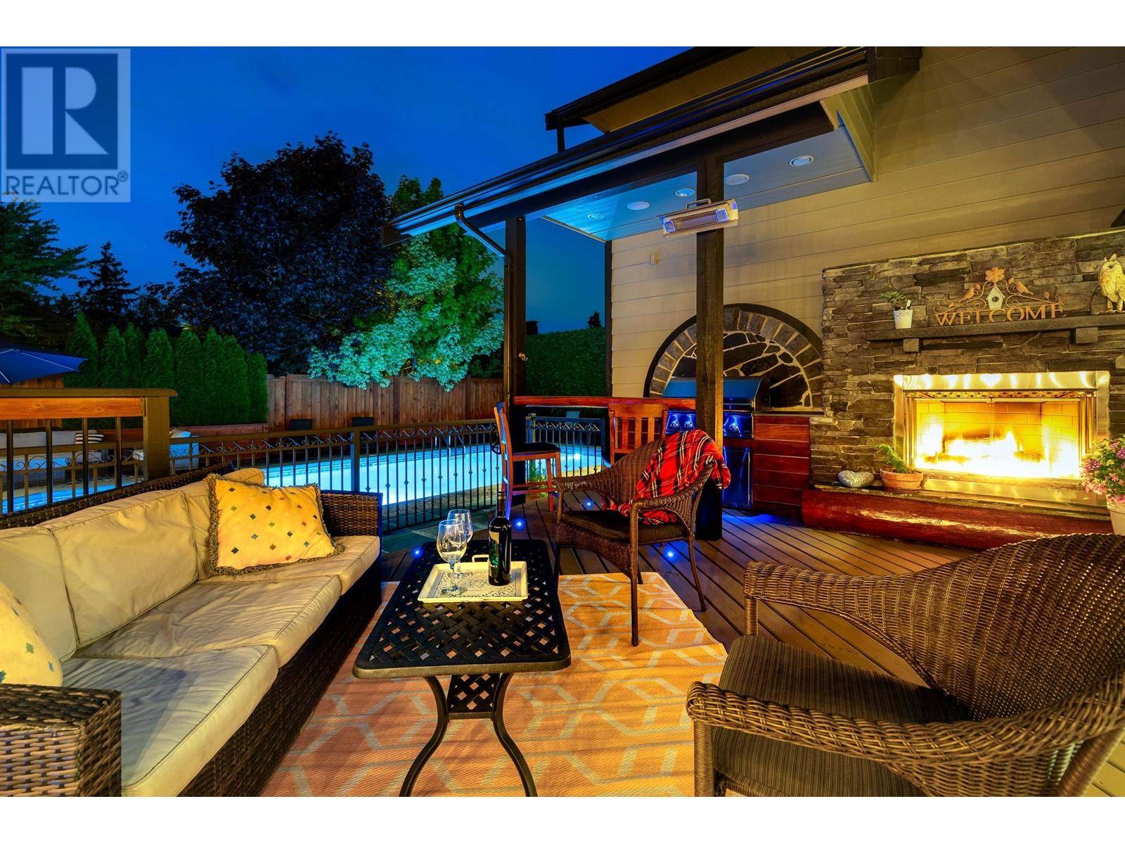Delta, BC V4M1G8,5215 4 AVENUE