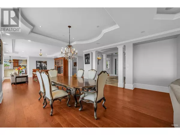 West Vancouver, BC V7S3J2,2326 CHIPPENDALE ROAD