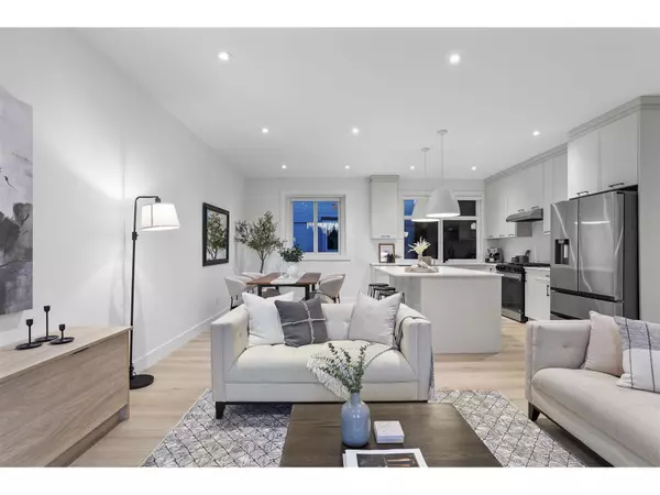 Abbotsford, BC V2S3R4,33586 HUGGINS AVE #1