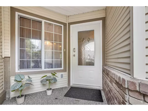 Abbotsford, BC V2T5W4,32777 CHILCOTIN DR #76