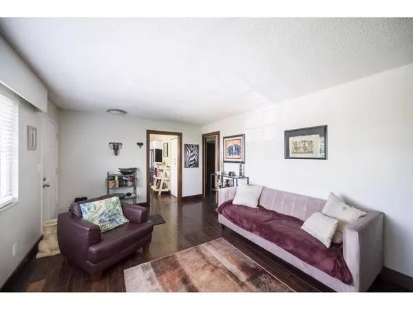 Delta, BC V4C7H3,10284 MAIN STREET