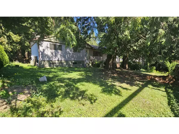 Surrey, BC V3S2G3,15023 72 AVENUE