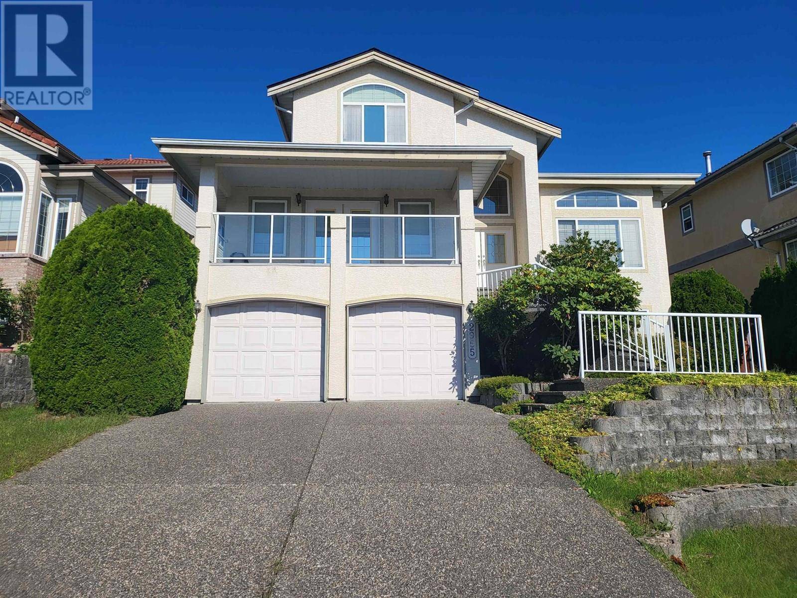 Coquitlam, BC V3E3A2,2955 BLACKBEAR COURT