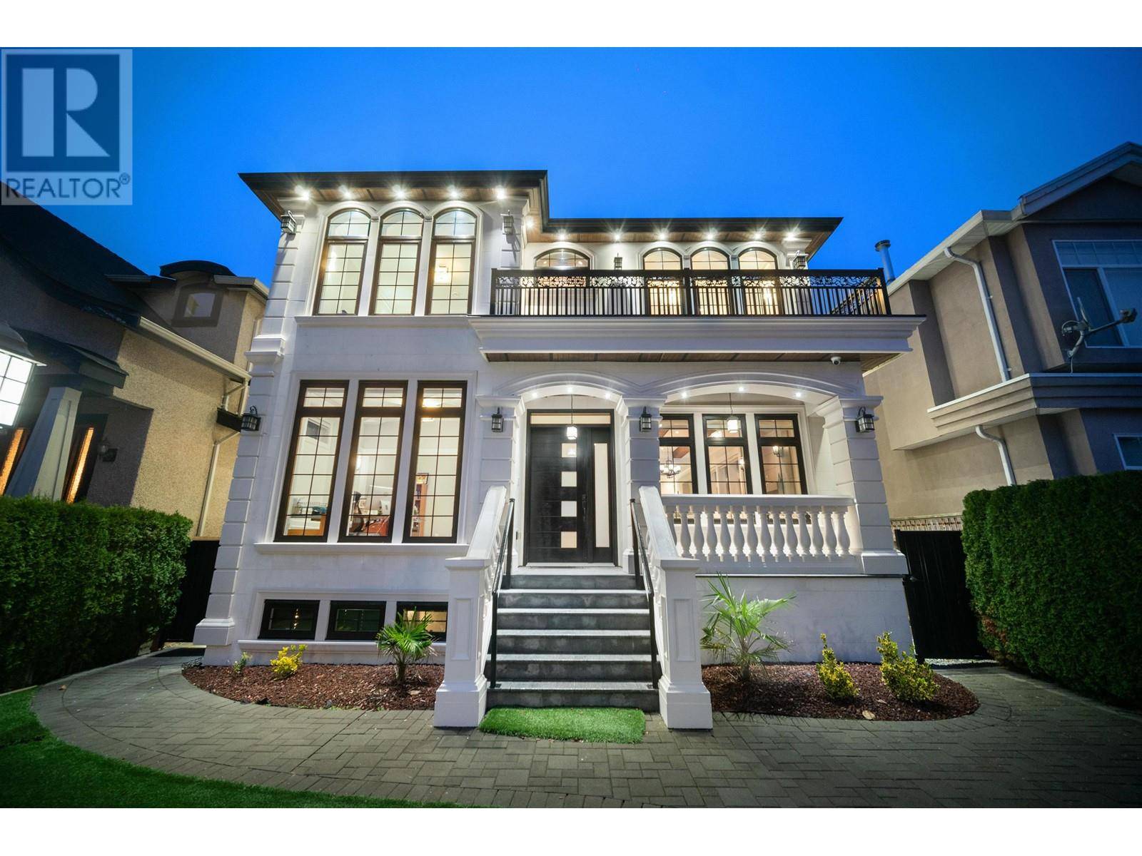 459 E 55TH AVENUE, Vancouver, BC V5X1N3