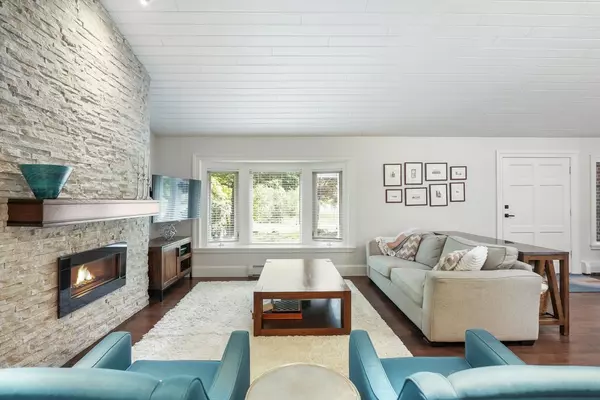 Surrey, BC V4A6H5,1669 133A STREET