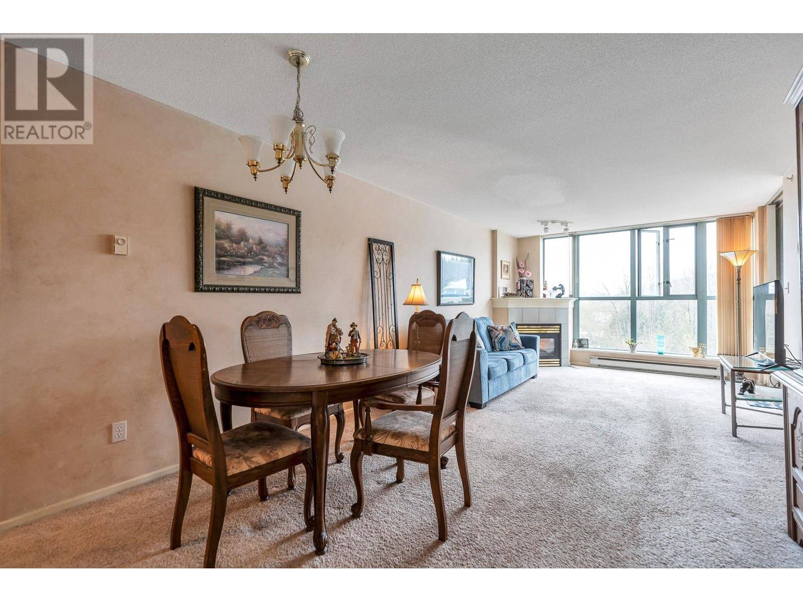 Port Moody, BC V3H5B7,200 NEWPORT DR #701