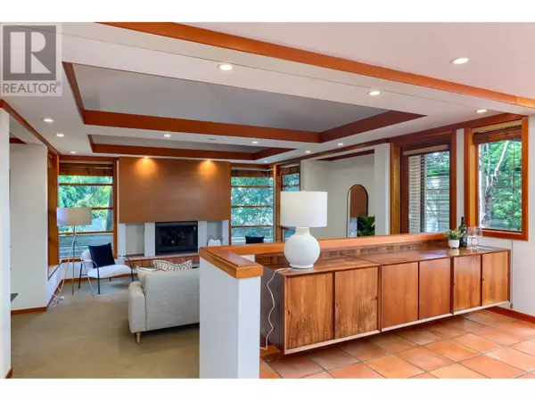 North Vancouver, BC V7H1J8,2423 BIRNEY PLACE