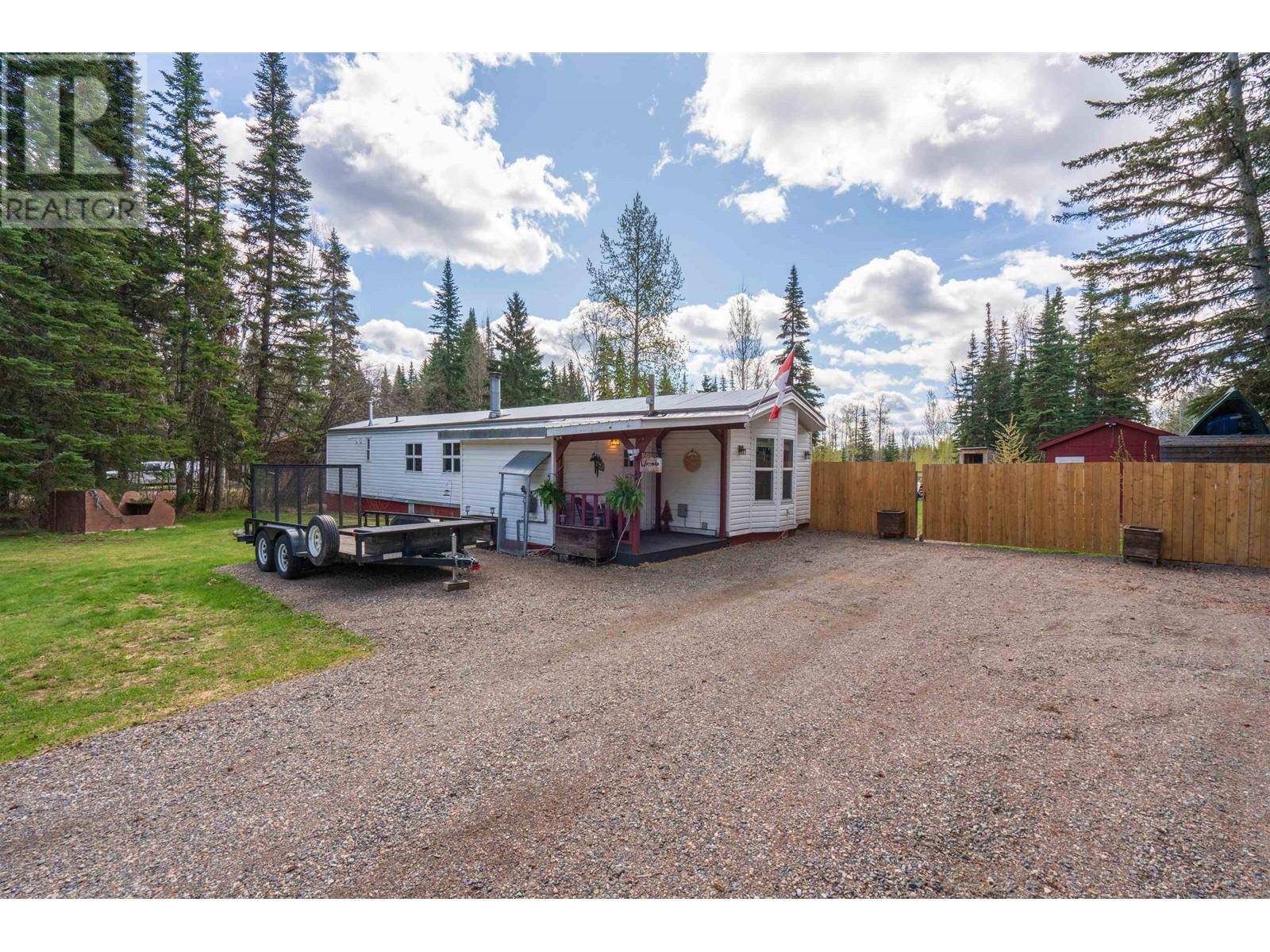 3657 FISHER ROAD, Prince George, BC V2K5T5