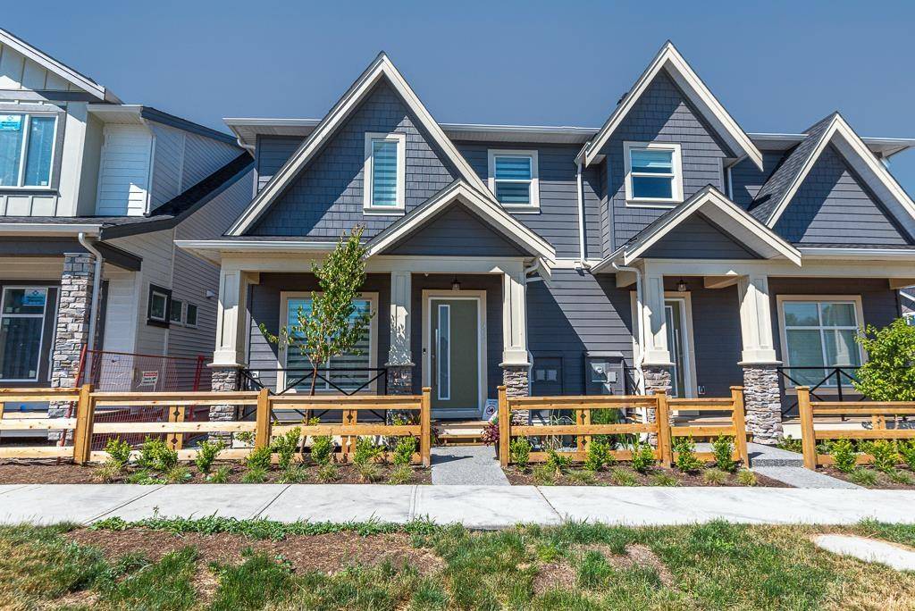 7428 196 STREET, Langley, BC V3A7X8