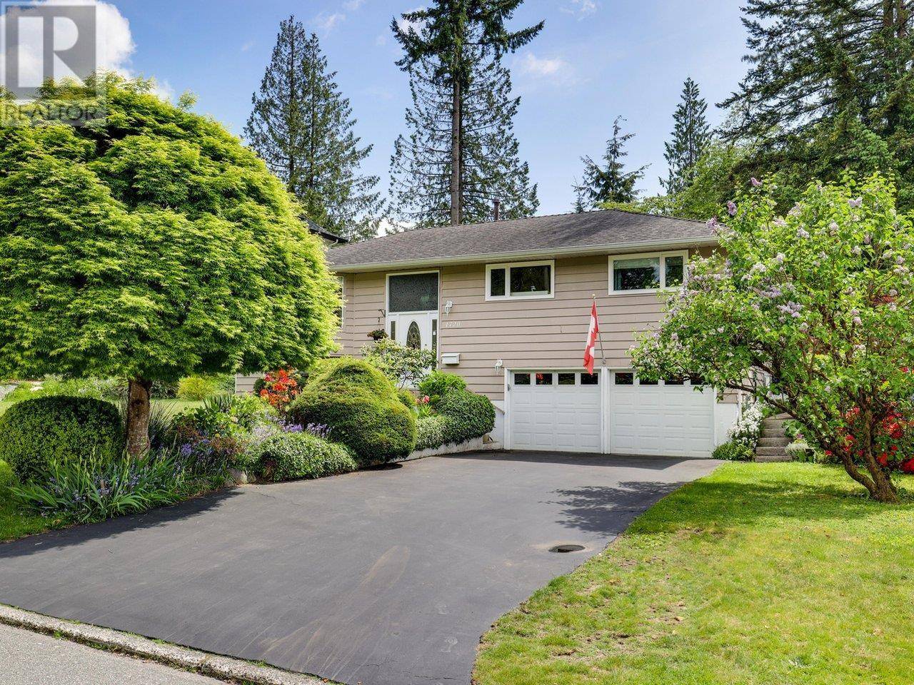 Coquitlam, BC V3J5W2,1720 HARBOUR DRIVE