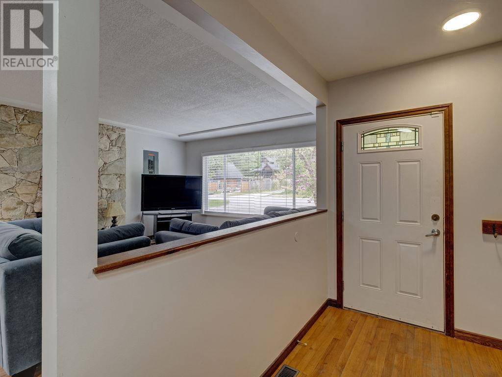 Roberts Creek, BC V0N2W2,3295 KRAUS ROAD